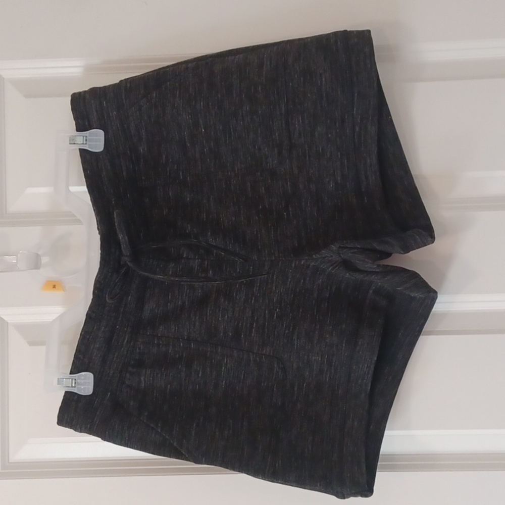 NEW 32 DEGREE SHORTS
